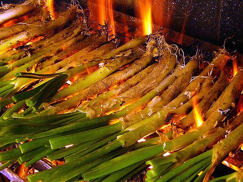 22 de gener. Calçotada a Sant Sadurní d'Anoia.
